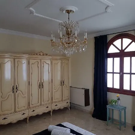 Δωμάτια σε οικογενειακή κατοικία Finca Isabel